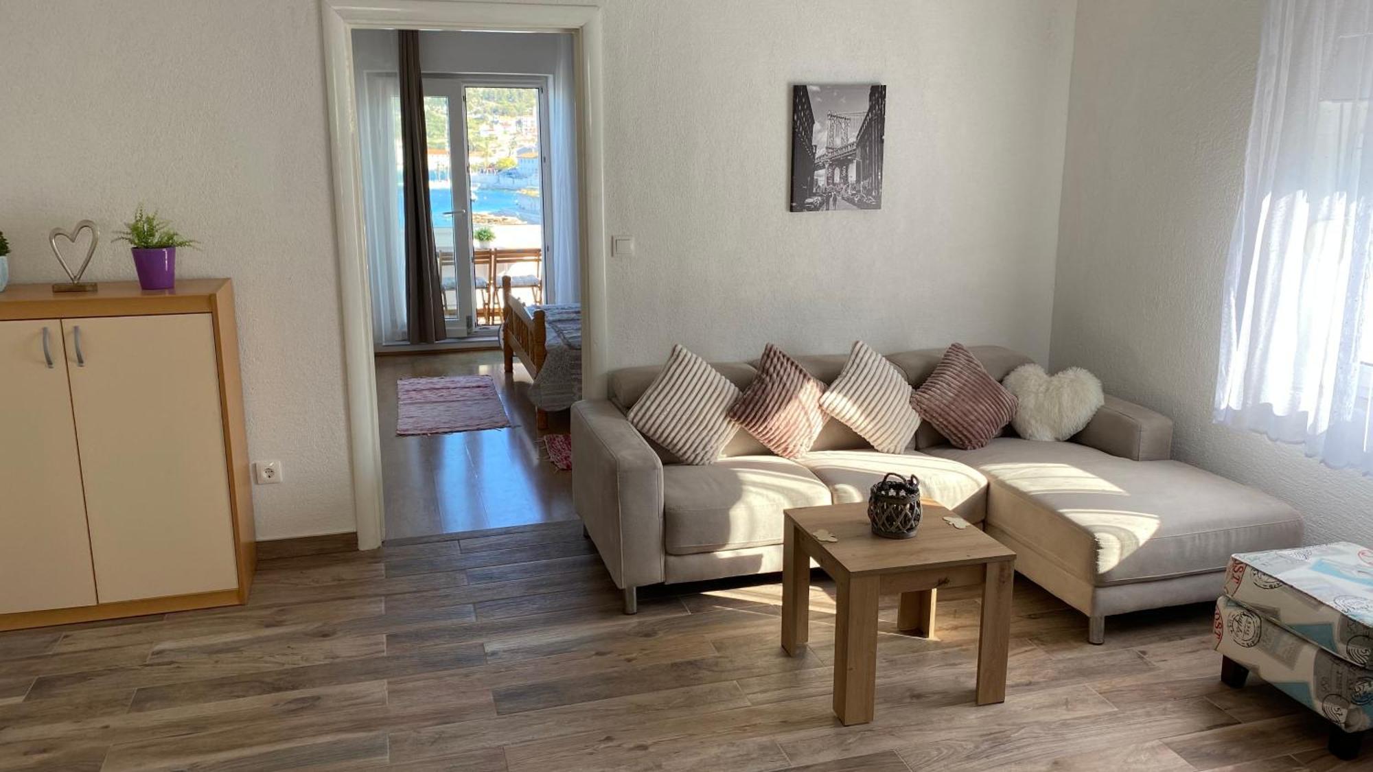 Sunset House With Seaview Apartment Đảo Hvar Ngoại thất bức ảnh