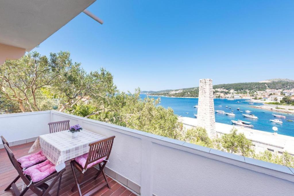 Sunset House With Seaview Apartment Đảo Hvar Ngoại thất bức ảnh
