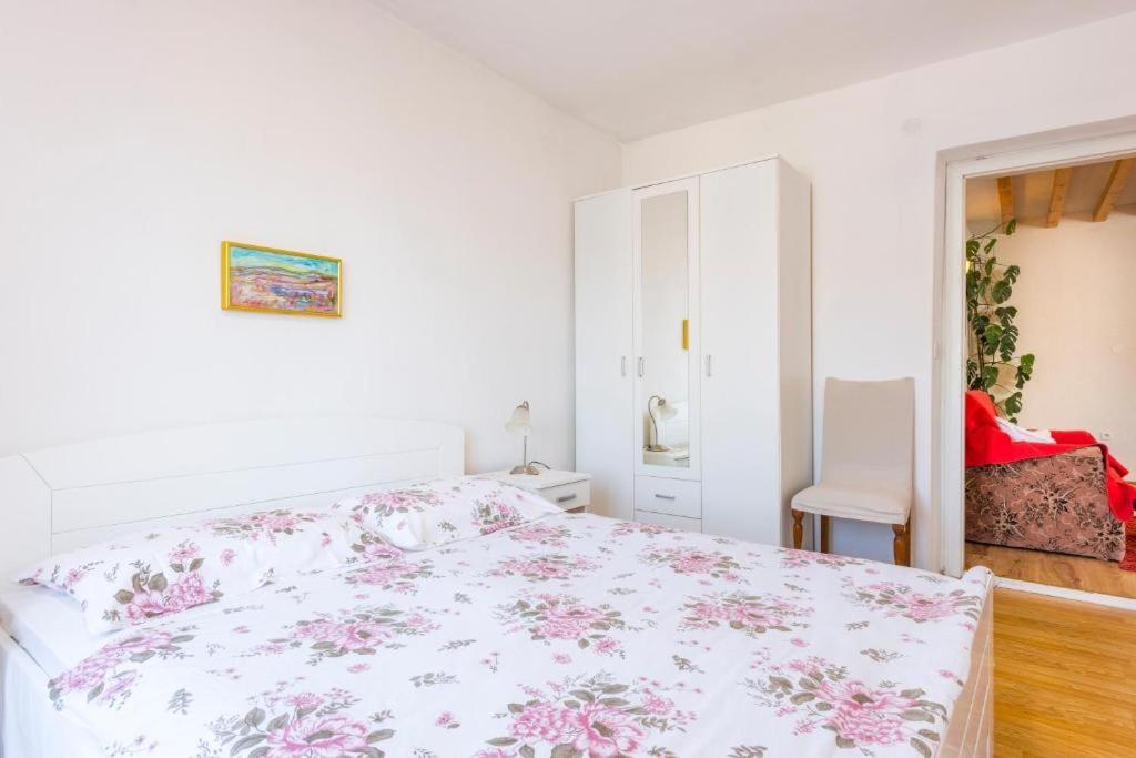 Sunset House With Seaview Apartment Đảo Hvar Ngoại thất bức ảnh